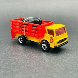 Matchbox Superfast Cattle Truck Hauler Yellow Target Beef Diecast 1/64 Loose
